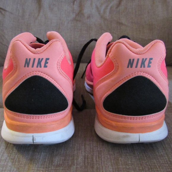 Nike Free TR Luxe Tech Size 10 - Picture 11 of 16